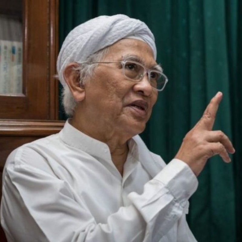 Tonggak Keilmuan dalam Bingkai Kebangsaan Menurut Gus Mus